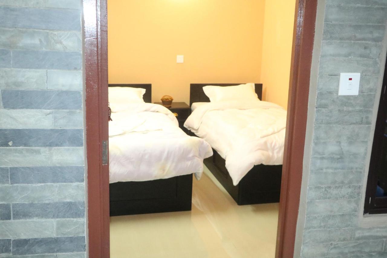 Hotel Eagle Zone Pokhara Exterior foto