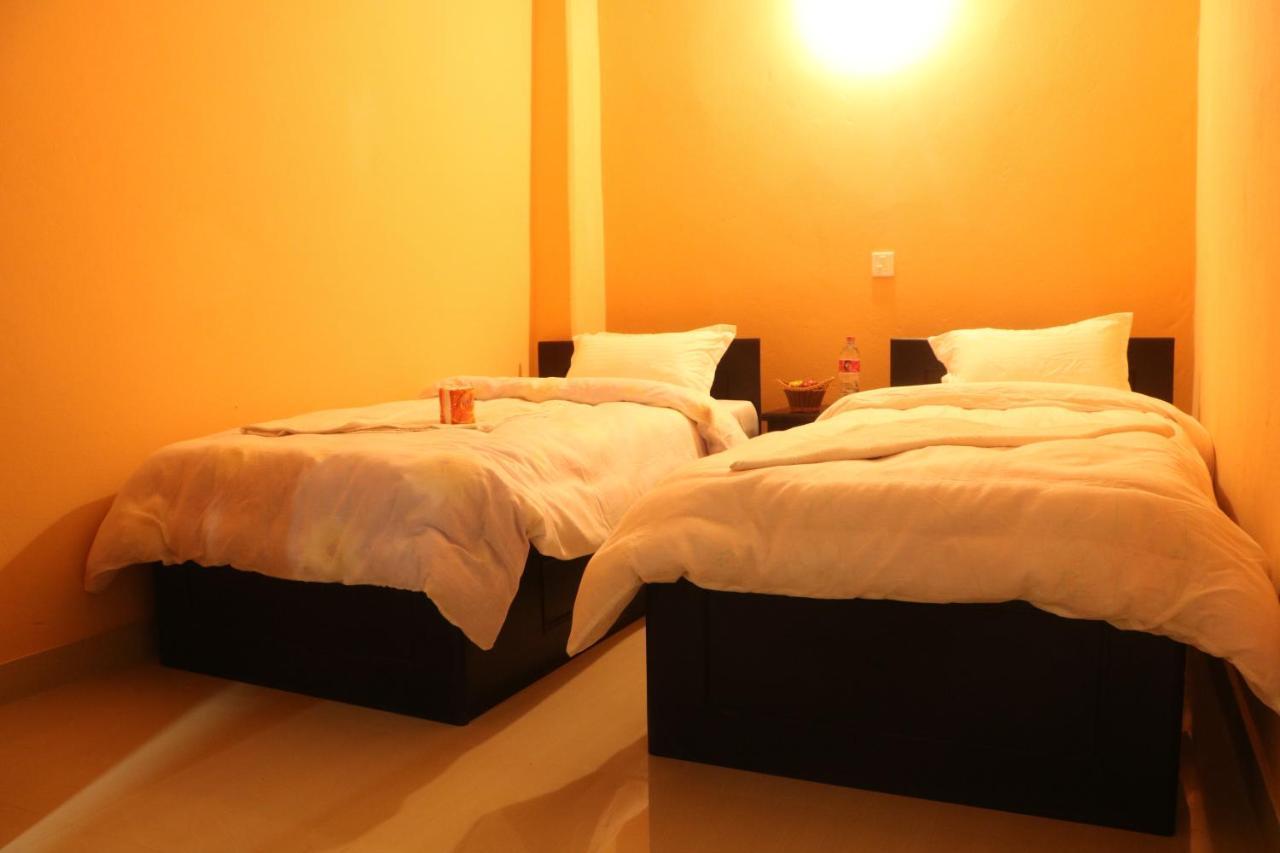 Hotel Eagle Zone Pokhara Exterior foto
