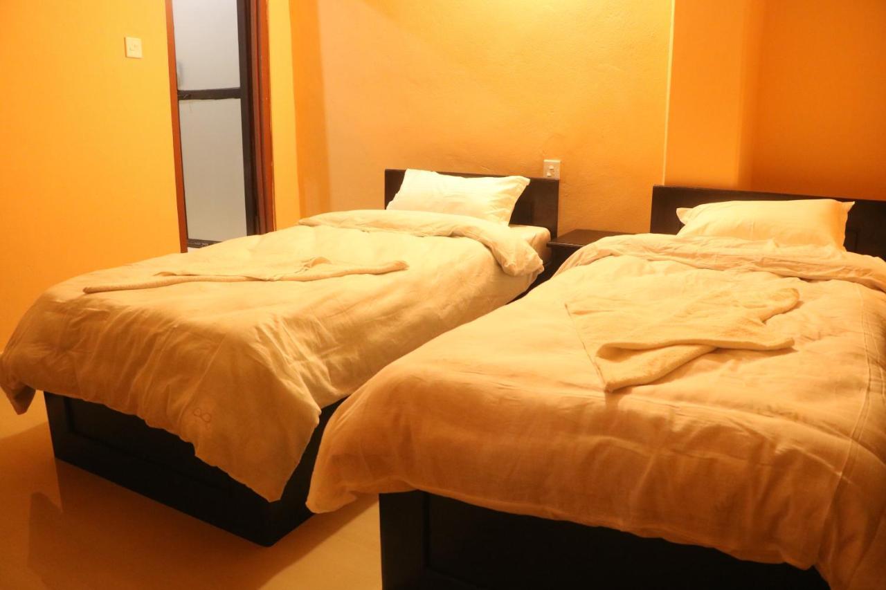 Hotel Eagle Zone Pokhara Exterior foto